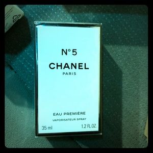 Authentic Chanel no 5 EauDe Parfum 1.2 oz